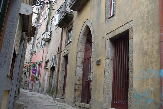 3-Hour Porto Jewish Heritage Walking Tour with Local Guide - The 3-hour route, stop-by-stop, and what each place teaches you