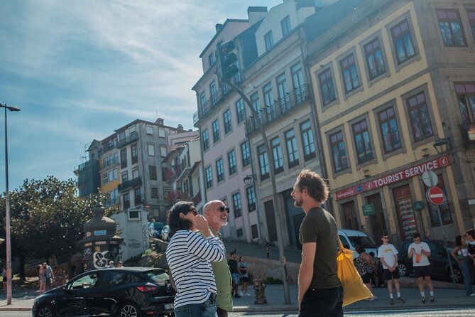 3-hour private guided walking tour of the BEST of Porto - Livraria Lello and Miradouro da Vitória: iconic stops, but time to really see