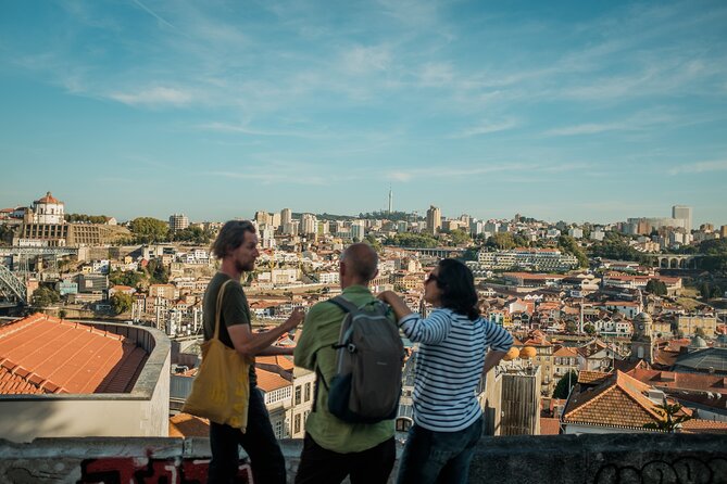 3-hour private guided walking tour of the BEST of Porto - Price and value for a private group of up to 10