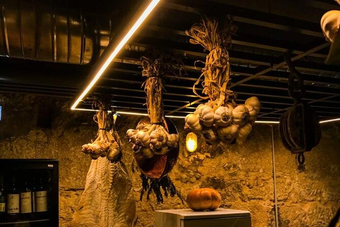 4-Hour Traditional Portuguese Food & Wine Tour in Porto - Meeting at Igreja de Santo Ildefonso: A Smart Start Location
