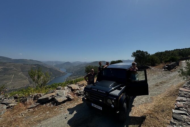 4x4 Adventure in Douro: Wine Tasting, Boat Trip and Lunch - Quinta do Monte Travesso lunch: where the wine actually meets the meal