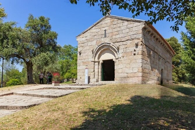 Authentic Braga & Guimarães: Small Historical Group Tour - Guimarães and Braga in One Day, the Practical Reason It Works