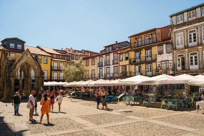 Authentic Braga & Guimarães: Small Historical Group Tour - Paço dos Duques: A 15th-Century Palace Turned Museum