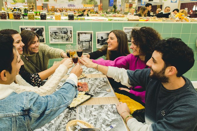 Authentic Food and Wine Tour in Porto by Food Lover Tour - Meeting point and the 3-hour pacing plan