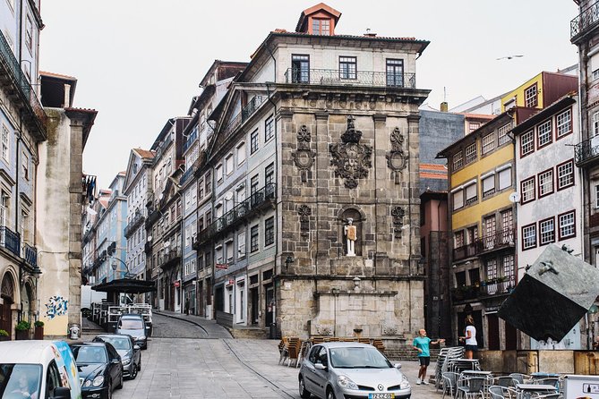 Authentic Oporto Walking Tour with Wine Tasting - Finishing in a local wine cellar for port tasting