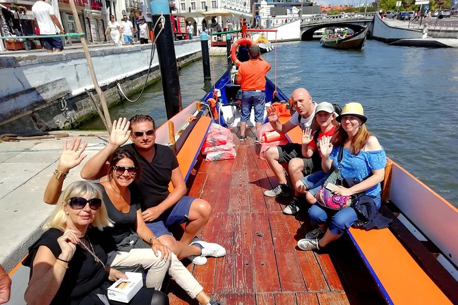 Aveiro and Costa Nova Half Day Tour from Porto with Boat Ride - From Porto to the Ria, and how the guide uses drive time
