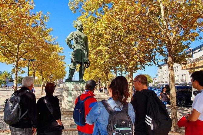 Aveiro and Costa Nova: Private Tour with Moliceiro Cruise Half Day - Price and value: when $157.22 per person makes sense