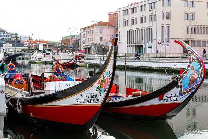 Aveiro Canal Cruise in Traditional Moliceiro Boat - The Guide Factor: When the Humor and Language Click