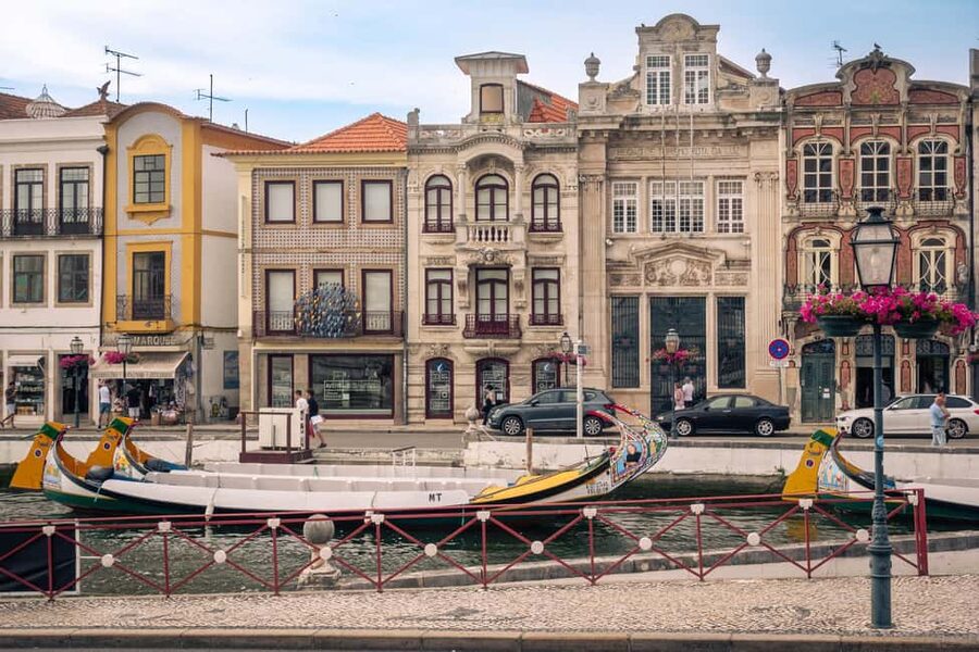 Aveiro: Flexible Walking Tour in Historic Center - Key highlights you should actually care about