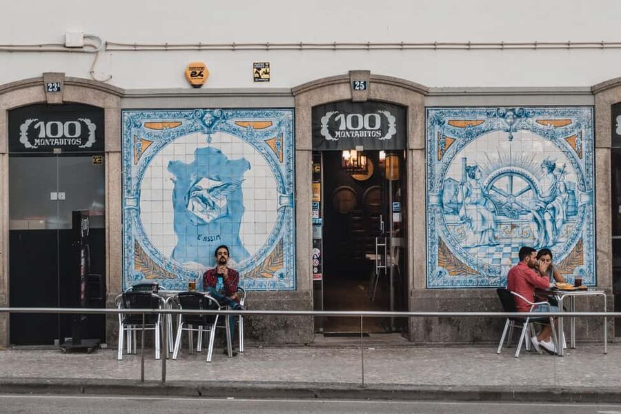 Aveiro: Flexible Walking Tour in Historic Center - Crossing São Roque Canal and wrapping up back at Botirões Bridge