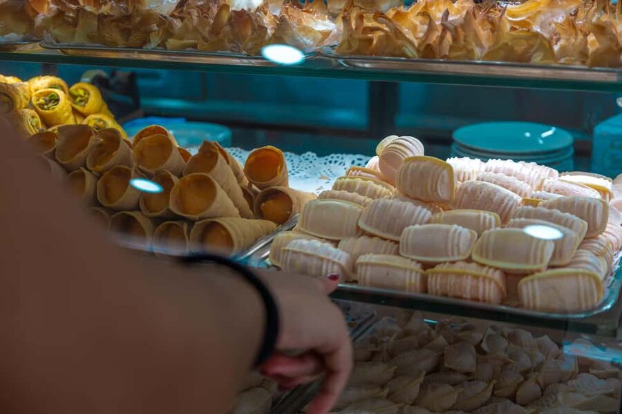 Aveiro: Half-Day Tour from Porto with Cruise - FAQ