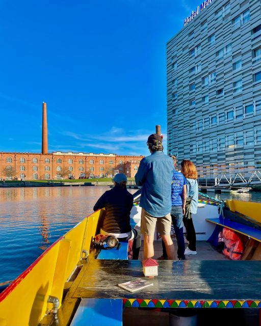 Aveiro no Coração - Passeio de barco típico em Aveiro - Who You Ride With, and Why the Guide Style Changes the Value