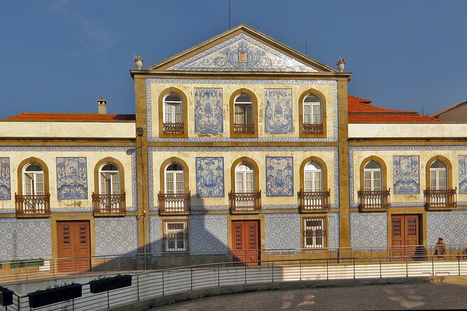 Aveiro Small-Group: Half Day Tour with Boat Ride - Costa Nova Beach and Its Striped Houses: Color, Salt Air, and Photos