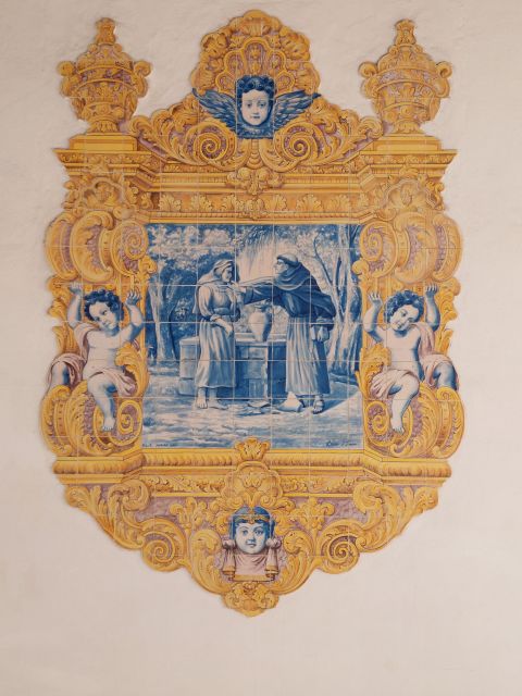 Aveiro: Stories, Canals, and Azulejos Guided Walking Tour - Canal da Fonte Nova: the ceramics factory building and why canal edges matter