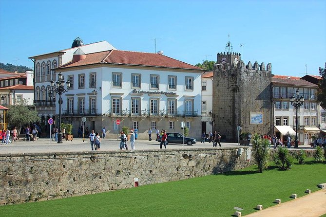 Barcelos, Ponte de Lima & Viana Private Tour (All Inclusive) - Getting There Smoothly From Porto, Braga, and Guimarães