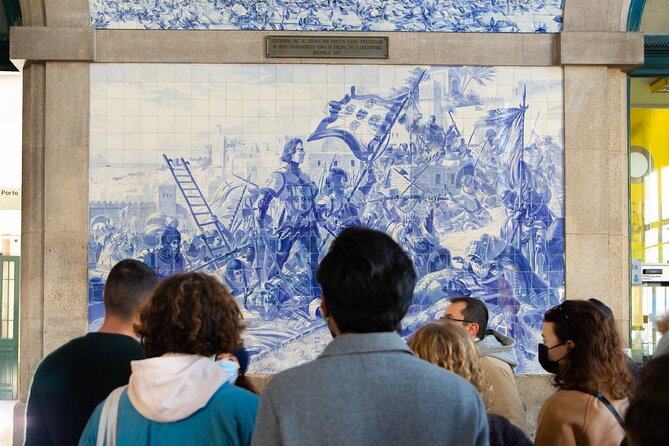 Best of Porto Walking Private Guided Tour - São Bento Railway Station: azulejos you should understand before you look