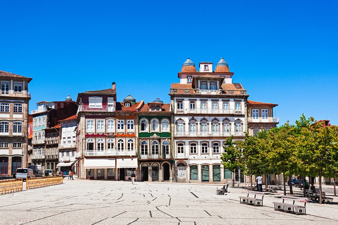 Braga and Guimarães Full Day Private Tour from Porto - Braga old town route: Republica Square, arches, cathedral area