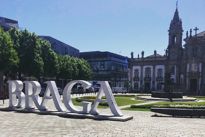 Braga and Guimarães Private Tour - Two Cities, One Efficient Day Trip from Porto