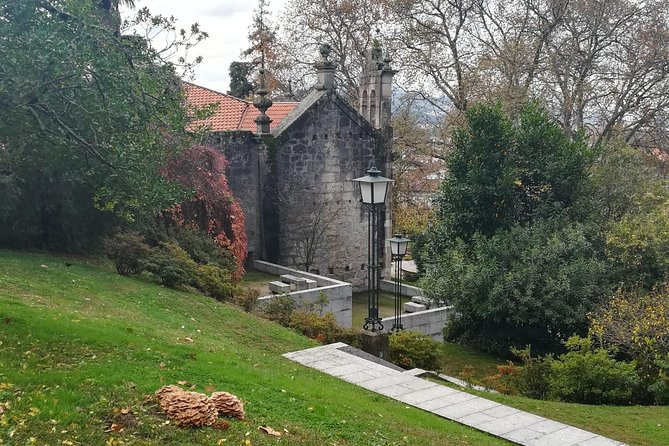 Braga and Guimarães Small Group Tour with Lunch From Porto - The day’s rhythm, start time, and how you will get there