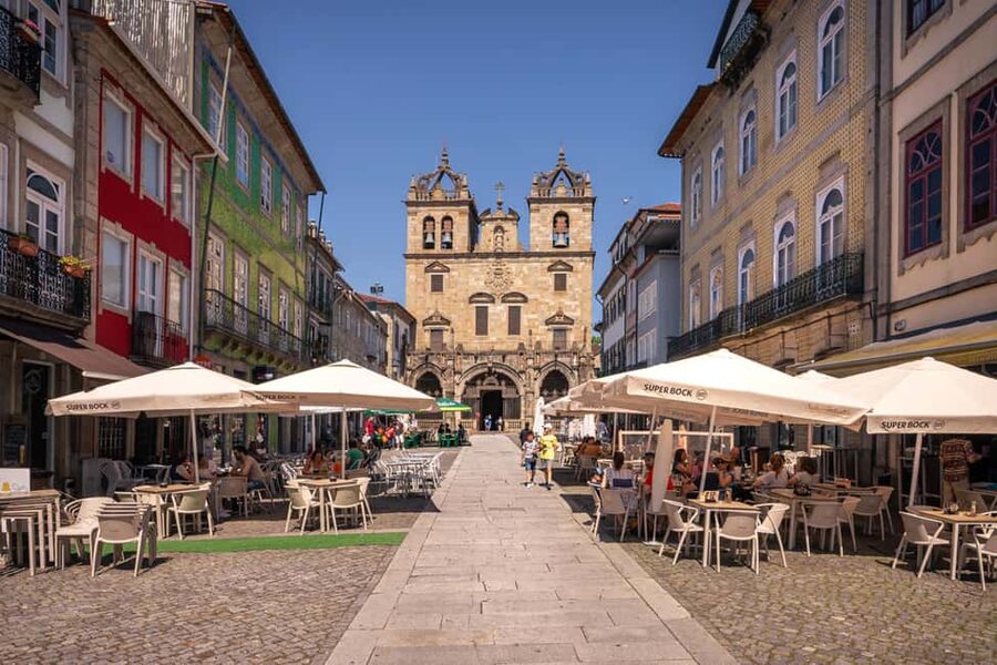 Braga: Flexible Walking Tour in Historic Center - Key highlights worth your attention