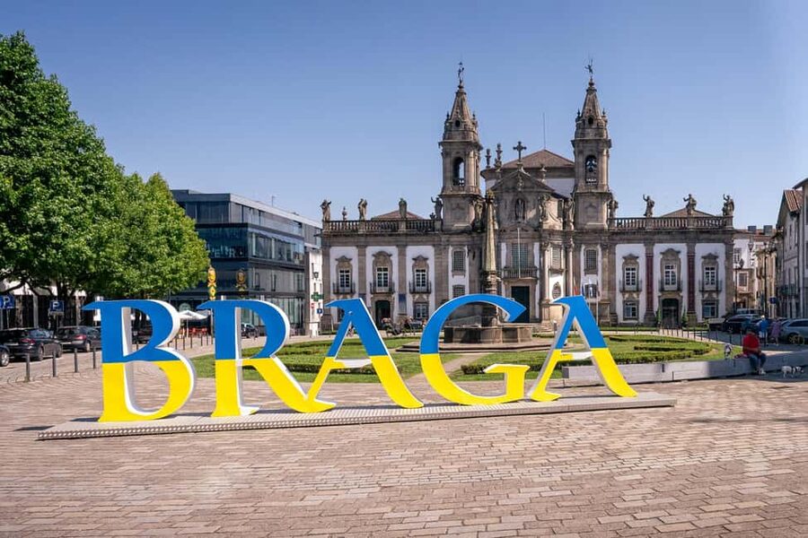 Braga: Flexible Walking Tour in Historic Center - Price and value: what $8 gets you (and what it does not)