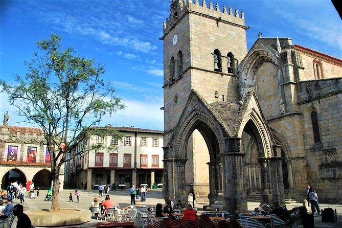 Braga & Guimarães Best-Of Private Tour – Customizable Experience - Why Braga and Guimarães feel like a Portugal history book