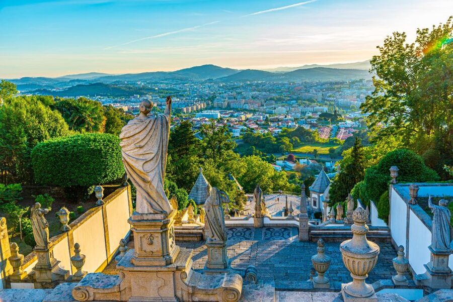 Braga & Guimarães Full-Day Tour from Porto - The Timing: What an 8-Hour Day Really Means for Your Feet