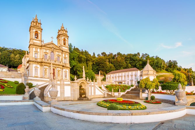 Braga: Half Day Private Tour from Porto - The transport setup, and why it saves your energy