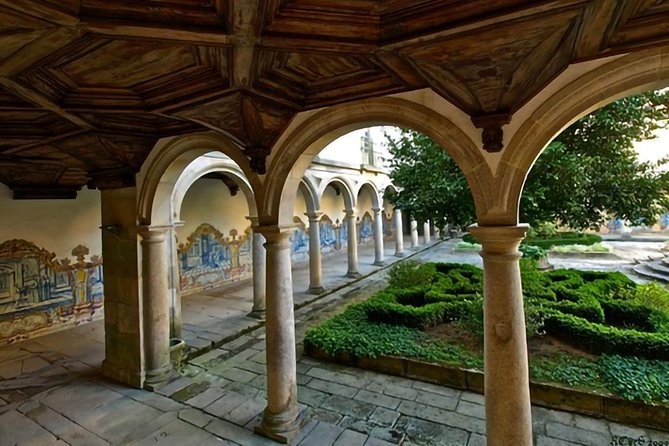 Braga Heritage Walking Tour - Pickup, timing, and small-group pacing for a 9-hour day