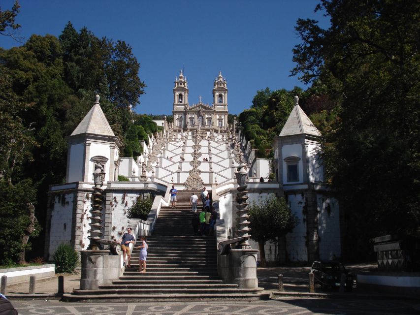 Braga: Small-Group Half-Day Tour with Bom Jesus - Riding the Hydraulic Funicular to the Sanctuary of Bom Jesus