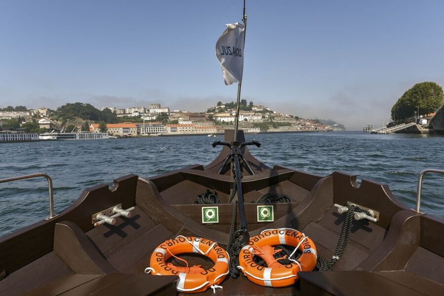 Bridges Cruise with World of Discoveries or Sunset Option - Where You Go, How the Experience Ends