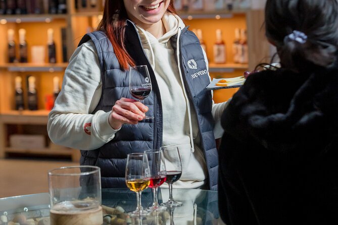 Cheese and Port Wine Pairing Activity - What you actually taste in this 40-minute pairing