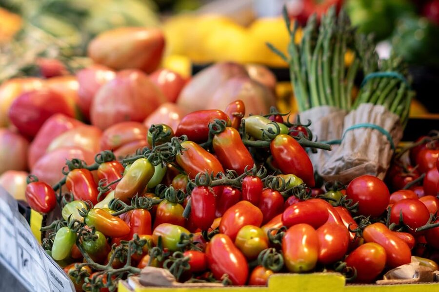 Chef Led Porto Market Tour & Portuguese Tapas Class + Wine - Why Bolhão Market Changes the Tapas Game