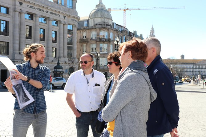 City tour through historic center of Porto with many insider tips 3 1/2 hrs. - Freedom Square: Portuguese identity in the first 25 minutes