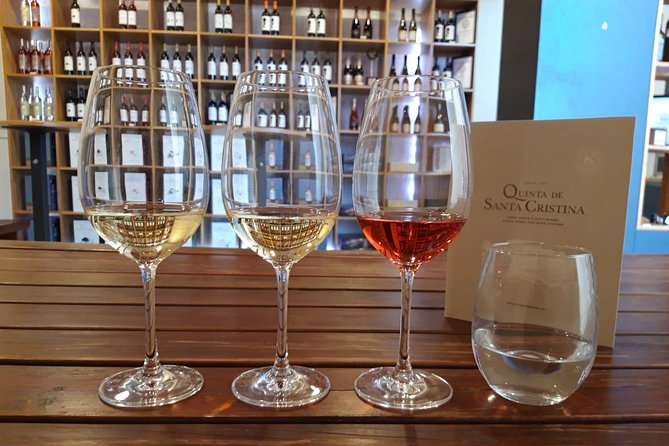 Classic Tasting | Quinta de Santa Cristina Vinho Verde - Vineyard walk: grape varieties you can taste