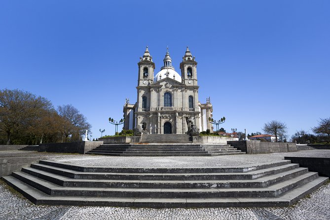 Day Trip Braga and Guimarães from Porto - Guimarães after lunch: UNESCO old town energy