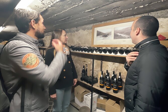 Discover Porto A Private Walking Tour with Authentic Tasting - Sé Cathedral and the Clérigos Complex: Porto’s Faith and Skyline Power