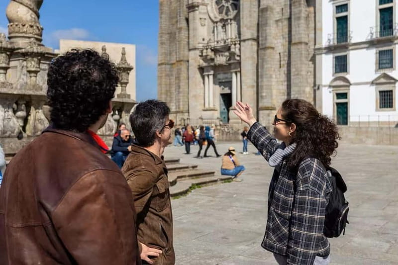 Discover Porto's Historical Roots Walking Tour - The Jewish quarter themes you hear while you walk