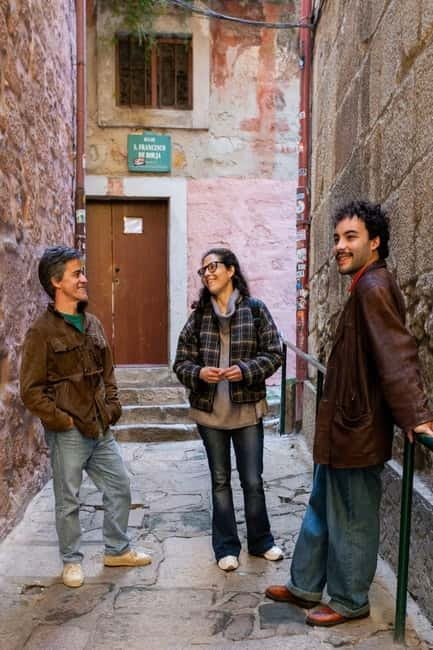 Discover Porto's Historical Roots Walking Tour - Who this Porto tour is perfect for
