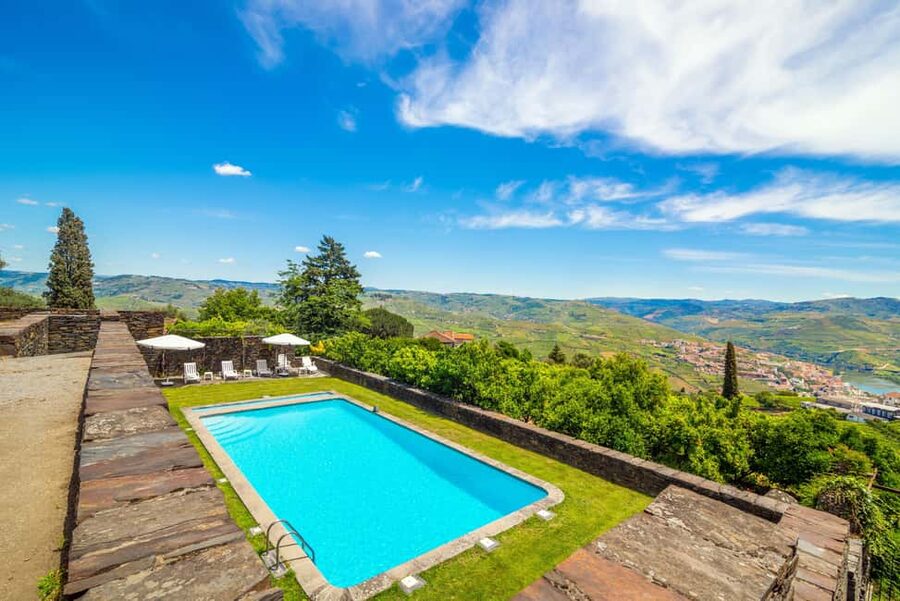 Douro: Quinta de Santa Júlia Lunch, Tour, & Wine Tasting - Price and value: is $85 a good deal?