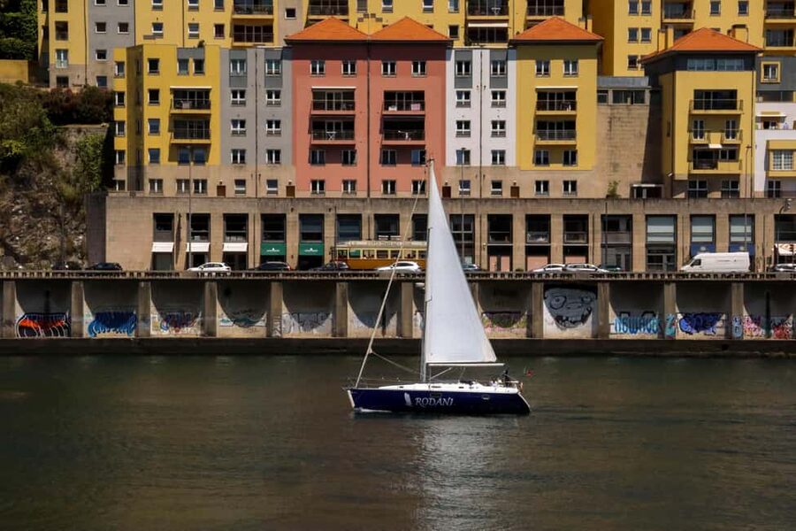 Douro river - Cruising Sail Boat - (2hours) - Downriver Past the Douro Estuary Nature Reserve