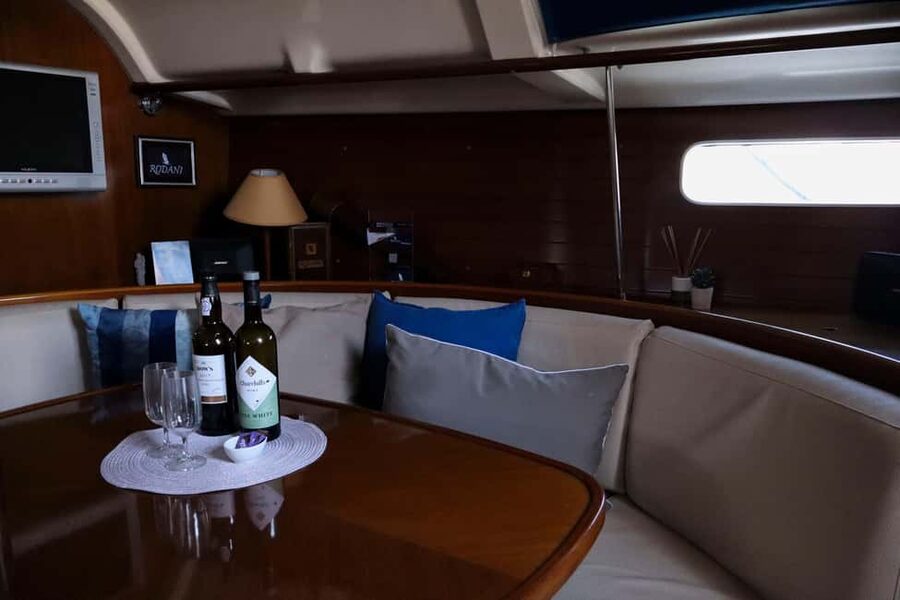 Douro river - Cruising Sail Boat - (2hours) - Practical Tips So You Enjoy the Sunset Instead of Managing It