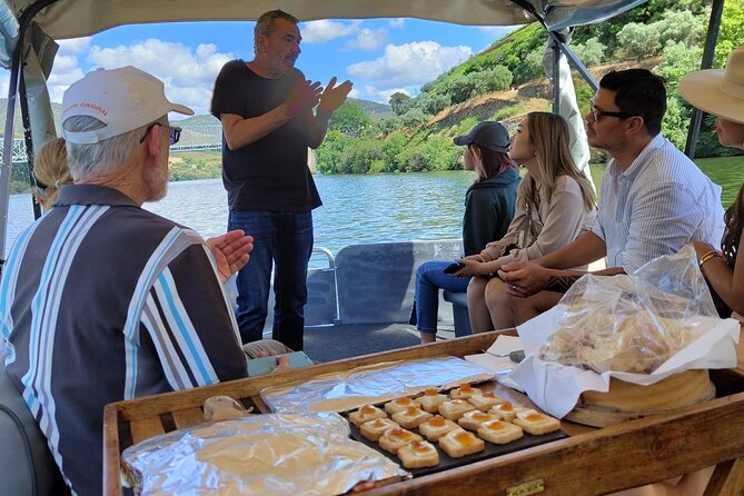 DOURO VALLEY & AMARANTE: Private Tour, Wine Tour and Cruise - Between Pinhão and Peso da Régua: That Road You Came for