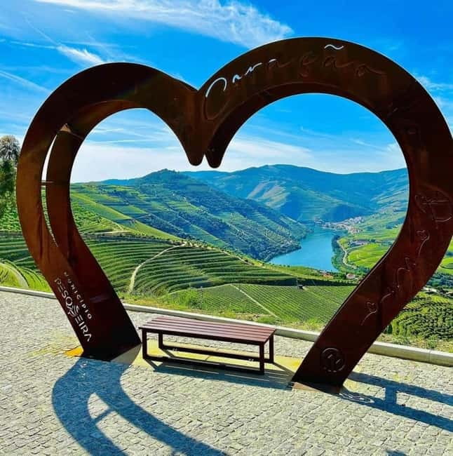 DOURO VALLEY: Premium Wine Tour, Winery Lunch & Private Boat - From Porto to the Douro Valley: how the day really starts