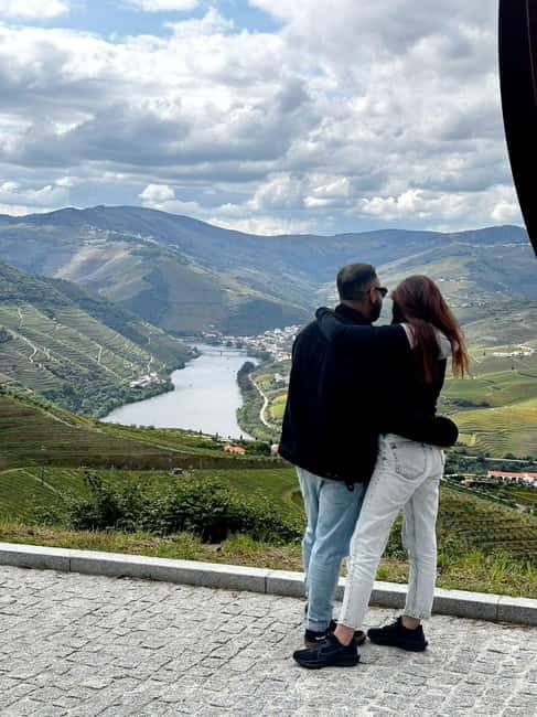 DOURO VALLEY: Premium Wine Tour, Winery Lunch & Private Boat - The Douro wineries and the big tastings list