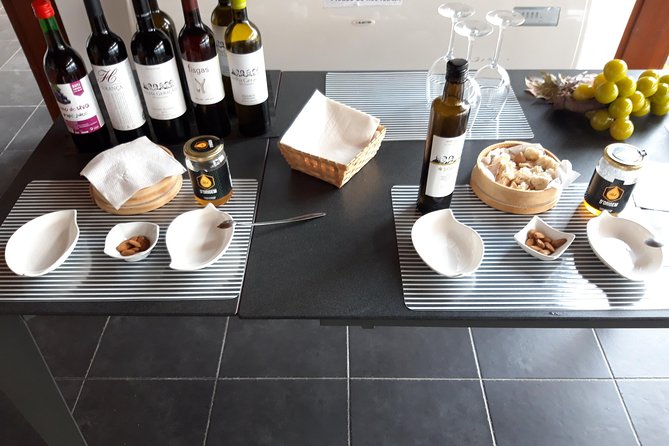 Douro Valley Private Premium Tour with Wine Tasting (1 to 4 people) - Price and what you’re really paying for