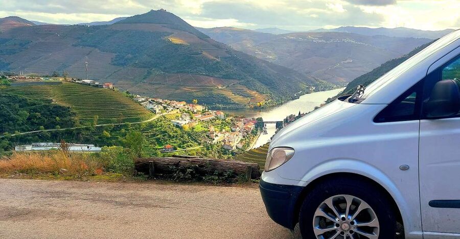 Douro Valley private tour & wine experience including lunch - Smooth Pickup, Then Straight to the Vineyards