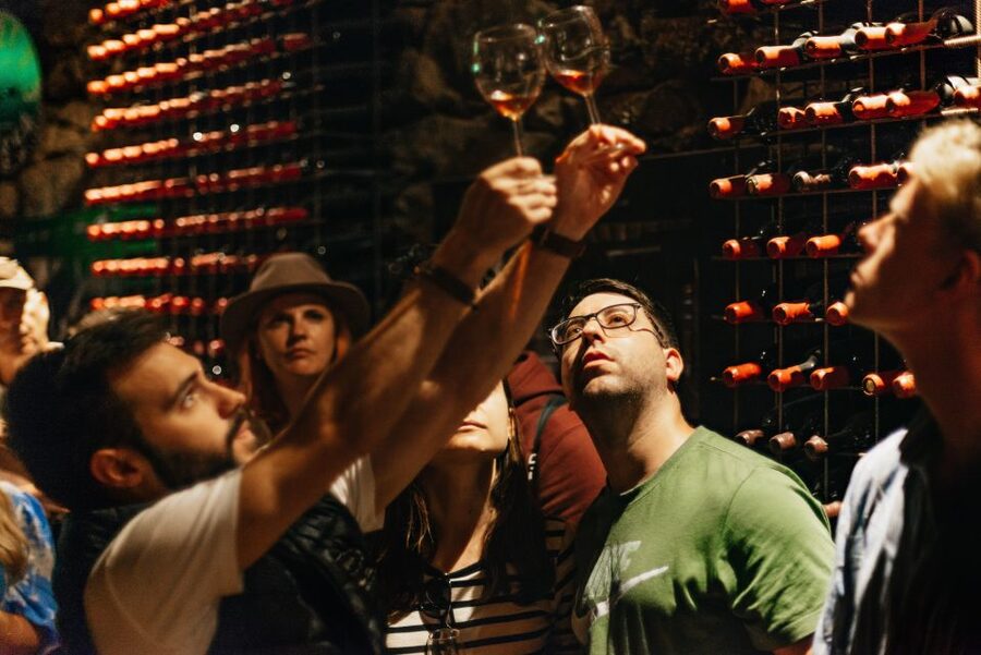 Douro Valley: Wine Tour with Lunch, Tastings & River Cruise - Amarante Stop: Coffee, Pastries, and São Gonçalo