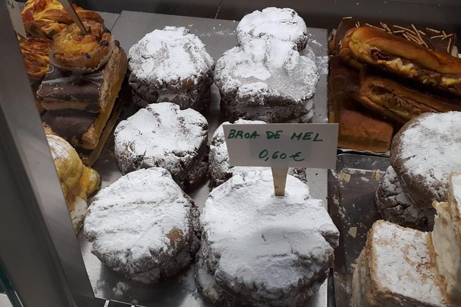 Eat & Tell Porto's Tale: The historical tour that goes through your stomach! - A Porto food tour that starts making history taste real