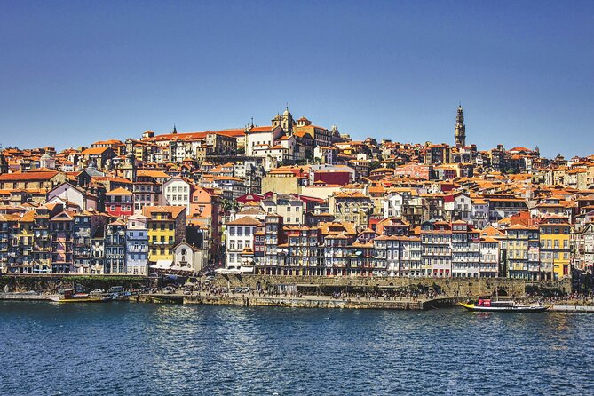 Fado Tour with Guide, Dinner & Live Show in Porto - Timing, Moves, and Comfort: Planning Your Evening Like a Local